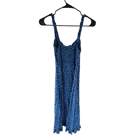 Faithfull the Brand Noemie Floral Blue Midi Dress - Picture 3 of 8